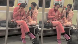 Video Of Girls Doing Makeup In Delhi Metro Goes Viral | Internet Finds It Normal